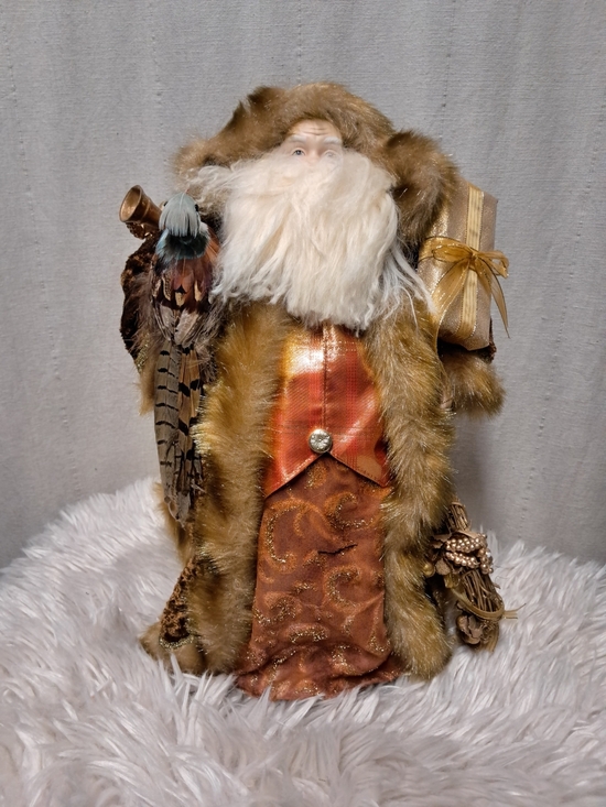 Old World Christmas Other - 18" Vintage Old World Fur-Trim Gold Santa With Feather Accents